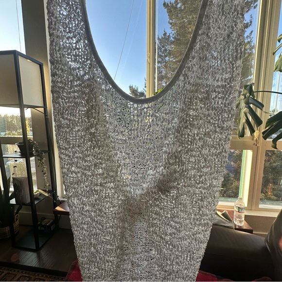 Vrg grl Poolside in Italy tie back top - Picture 7 of 8